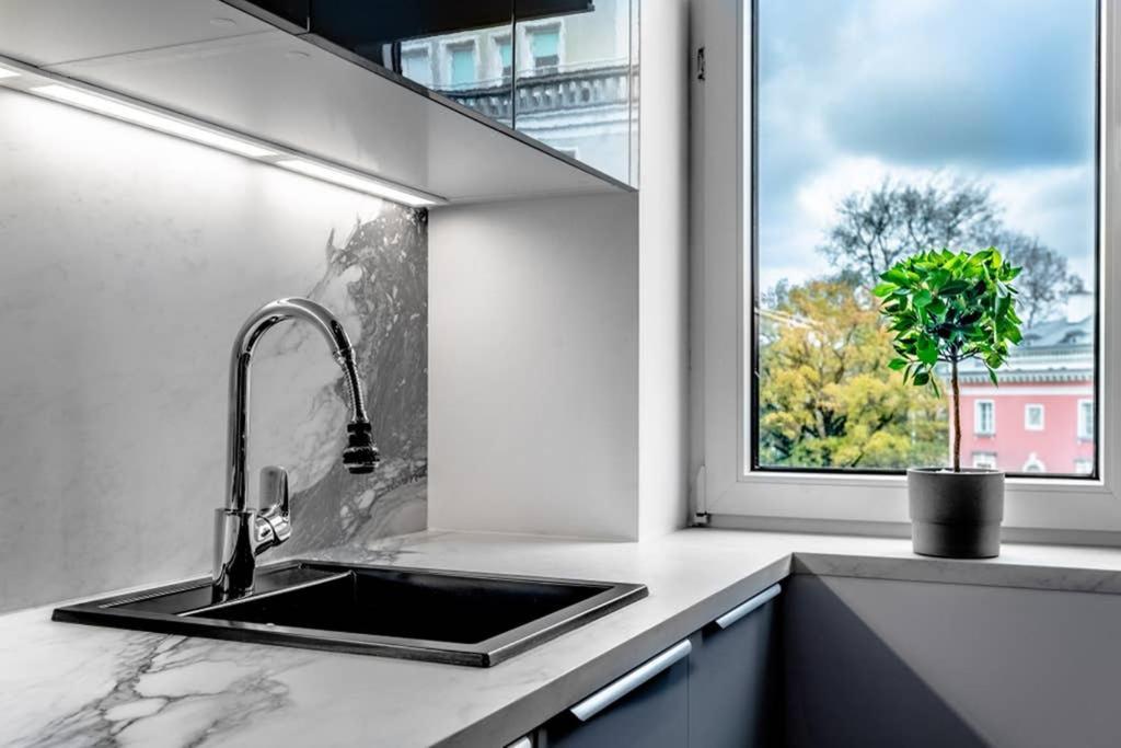 Koszykowa Suite - Apartament W Centrum Warszawy! Varsovie Extérieur photo